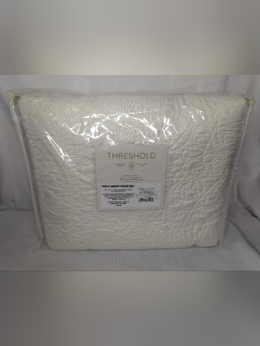 NWT Threshold Paisley Garment Washed Stitched Quilt Ivory Twin / XL Twin
